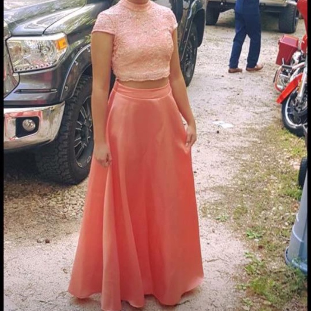 peach prom dress